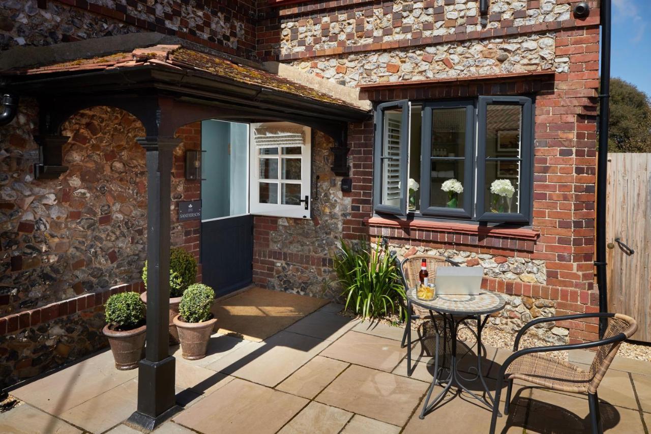 Boutique Bedrooms Thornham  Εξωτερικό φωτογραφία